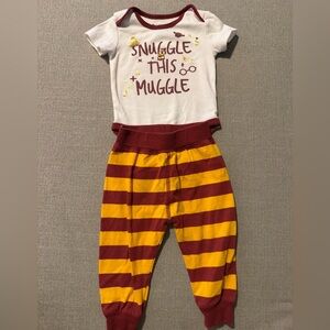 Warner Bros. Harry Potter Baby Outfit in Red and Yellow
